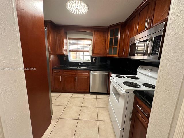 8500 SW 109th Ave 6-117, Miami, FL 33173