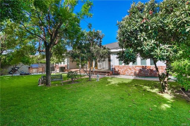 320 S Old Ranch Road, Arcadia, CA 91007