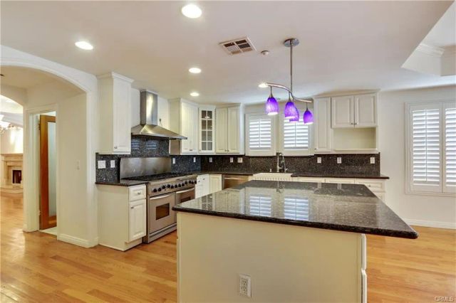 320 S Old Ranch Road, Arcadia, CA 91007