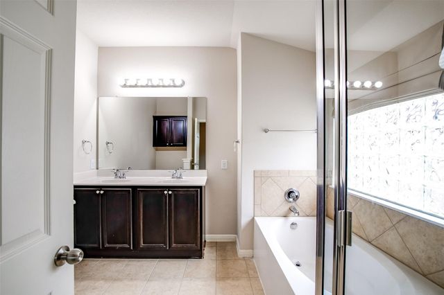 11508 Running Brush LN, Austin, TX 78717