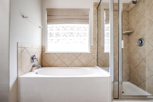11508 Running Brush LN, Austin, TX 78717