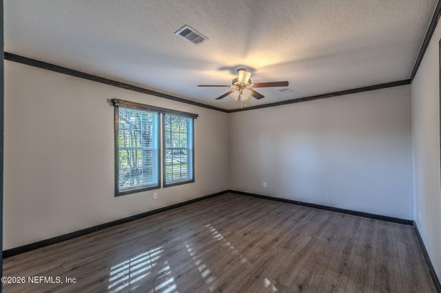 541746 LEM TURNER Road, Callahan, FL 32011