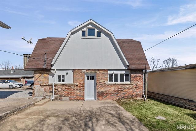 411 Sheridan Street, Bethalto, IL 62010