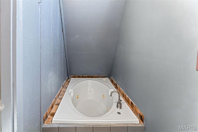 411 Sheridan Street, Bethalto, IL 62010