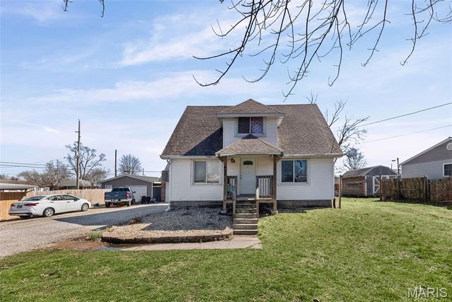 411 Sheridan Street, Bethalto, IL 62010