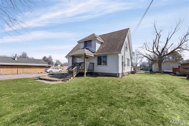 411 Sheridan Street, Bethalto, IL 62010