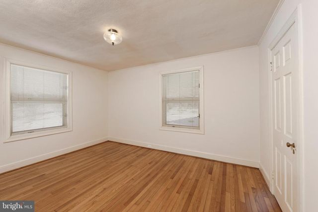 32843 MOUNT WEATHER RD, Bluemont, VA 20135