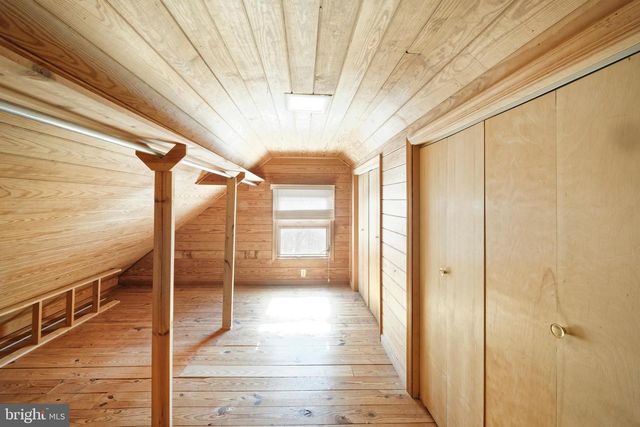 32843 MOUNT WEATHER RD, Bluemont, VA 20135