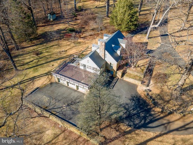 32843 MOUNT WEATHER RD, Bluemont, VA 20135