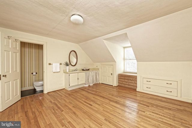 32843 MOUNT WEATHER RD, Bluemont, VA 20135