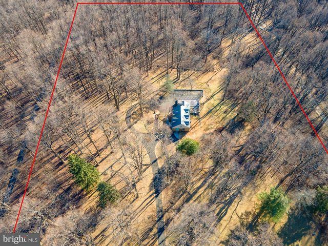 32843 MOUNT WEATHER RD, Bluemont, VA 20135