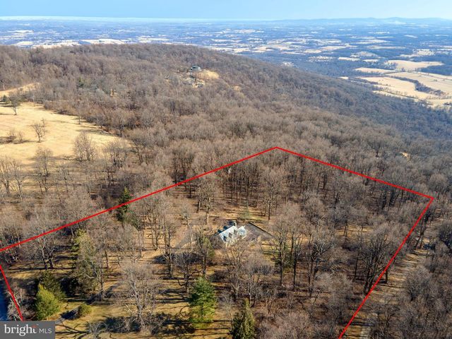 32843 MOUNT WEATHER RD, Bluemont, VA 20135