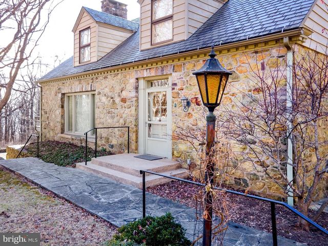 32843 MOUNT WEATHER RD, Bluemont, VA 20135