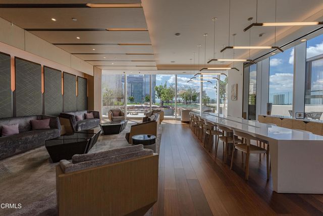 889 Francisco Street 802, Los Angeles, CA 90017