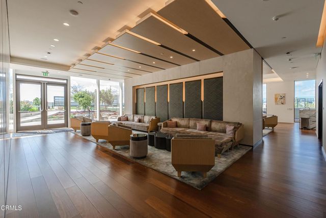 889 Francisco Street 802, Los Angeles, CA 90017