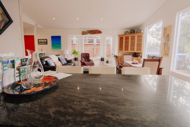 541 Redwood Road, Whitethorn, CA 95589