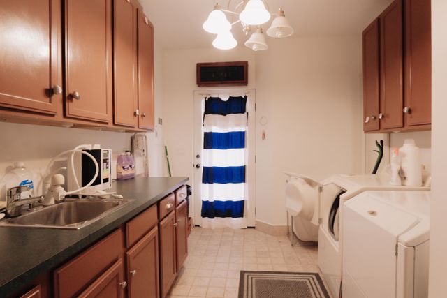 541 Redwood Road, Whitethorn, CA 95589