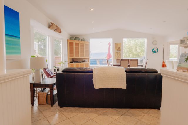 541 Redwood Road, Whitethorn, CA 95589