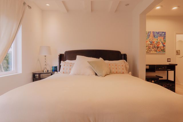 541 Redwood Road, Whitethorn, CA 95589