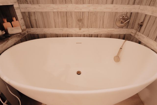 541 Redwood Road, Whitethorn, CA 95589