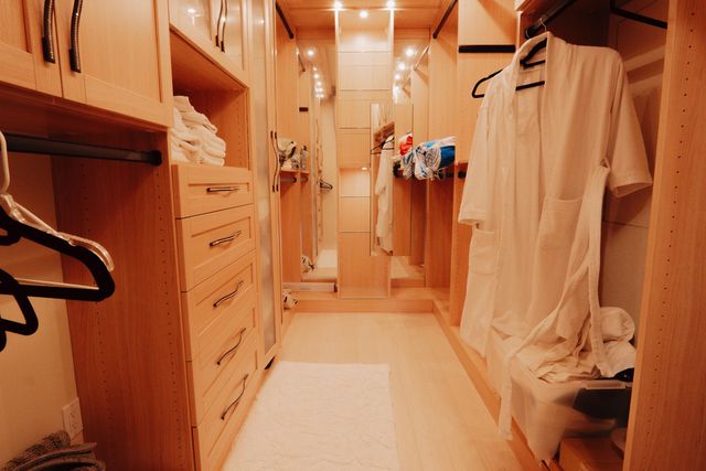 541 Redwood Road, Whitethorn, CA 95589