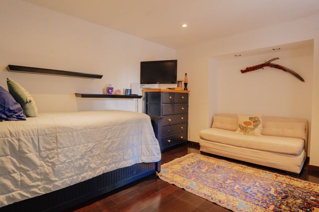 541 Redwood Road, Whitethorn, CA 95589