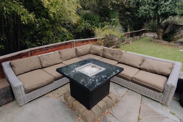 541 Redwood Road, Whitethorn, CA 95589