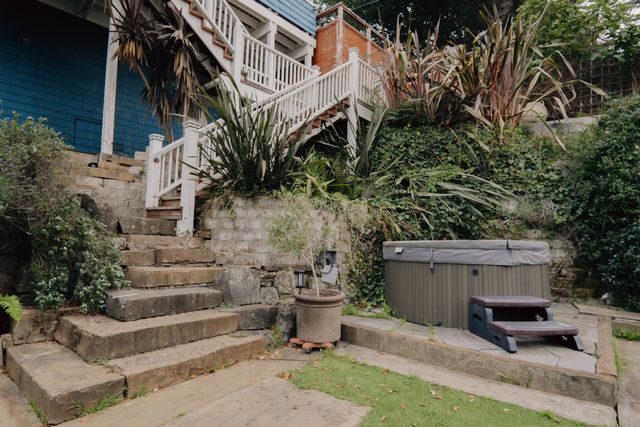 541 Redwood Road, Whitethorn, CA 95589