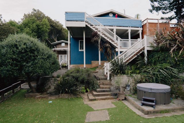 541 Redwood Road, Whitethorn, CA 95589