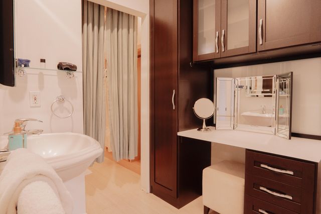 541 Redwood Road, Whitethorn, CA 95589