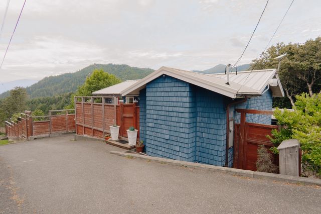 541 Redwood Road, Whitethorn, CA 95589