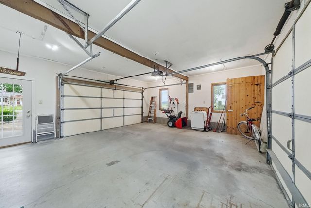 3724 W Yoder Road, Yoder, IN 46798