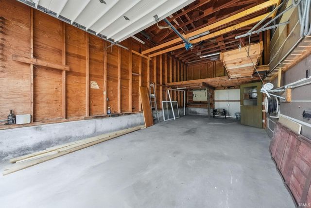 3724 W Yoder Road, Yoder, IN 46798