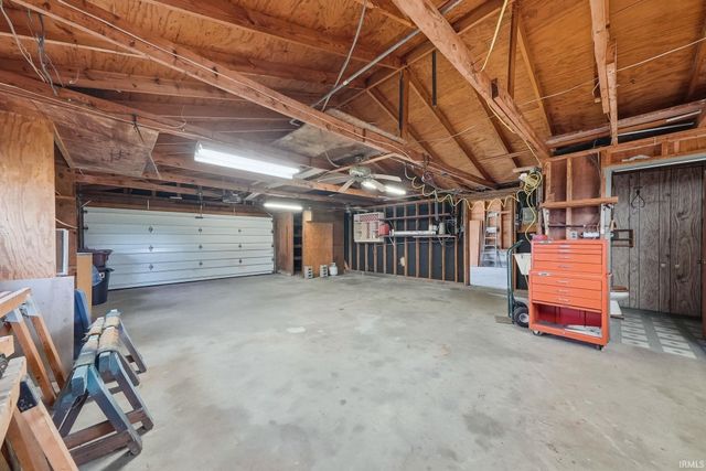 3724 W Yoder Road, Yoder, IN 46798