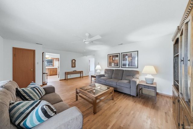 3724 W Yoder Road, Yoder, IN 46798
