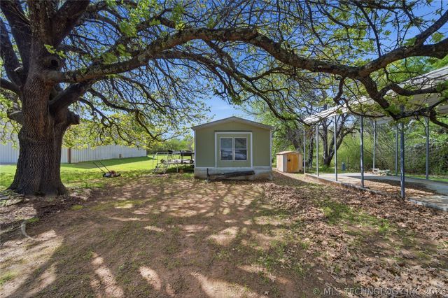 108360 Starboard Drive, Checotah, OK 74426