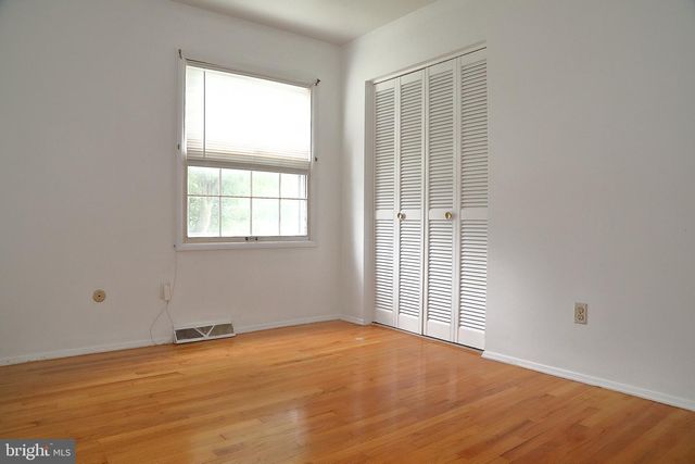 1700 STONE MILL RD, Lancaster, PA 17603