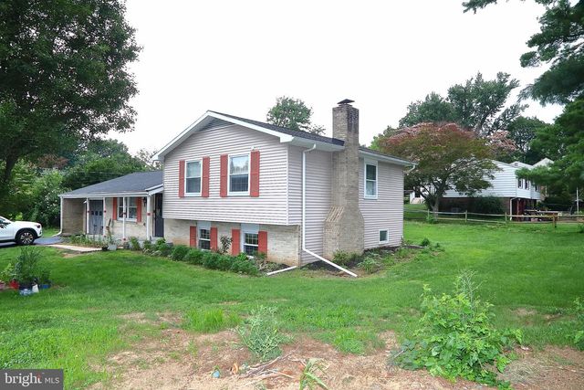1700 STONE MILL RD, Lancaster, PA 17603