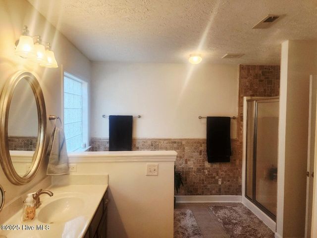 8589 Old Forest Drive NE, Leland, NC 28451