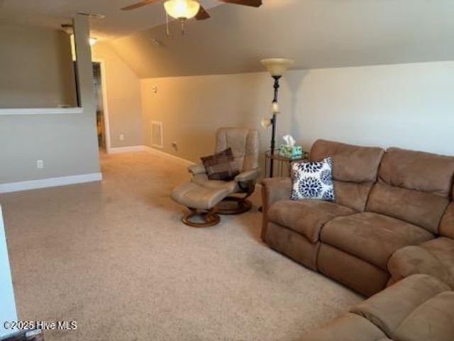 8589 Old Forest Drive NE, Leland, NC 28451