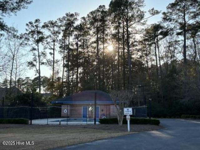 8589 Old Forest Drive NE, Leland, NC 28451