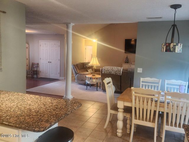 8589 Old Forest Drive NE, Leland, NC 28451