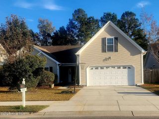 8589 Old Forest Drive NE, Leland, NC 28451