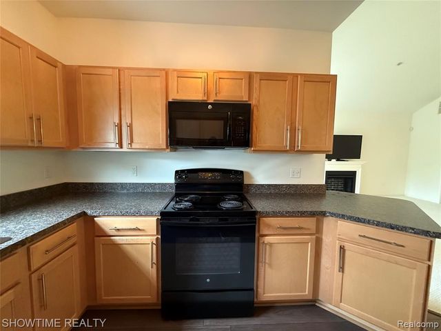 25938 Maritime Circle, Harrison Twp, MI 48045