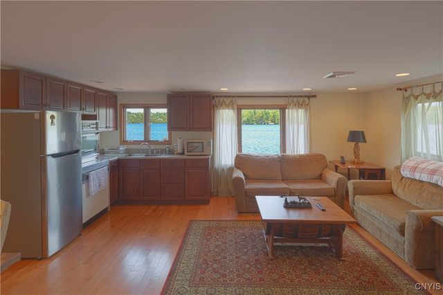 556 West Shore, Macomb, NY 13646