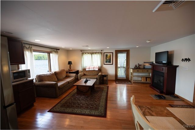 556 West Shore, Macomb, NY 13646