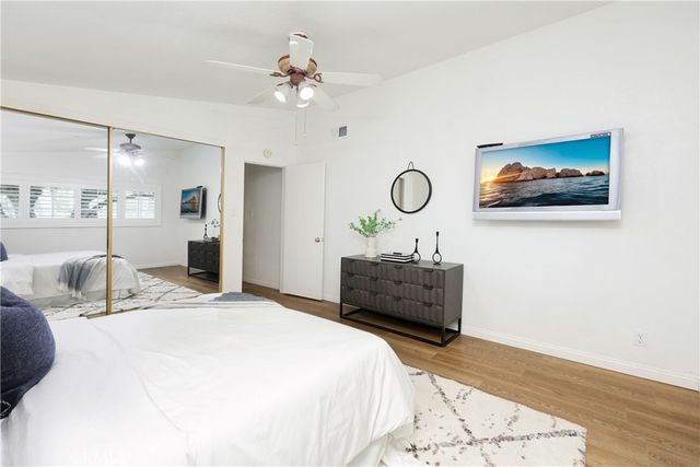 7333 Via Rio Nido, Downey, CA 90241