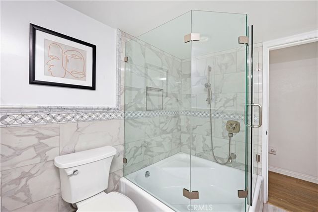 7333 Via Rio Nido, Downey, CA 90241