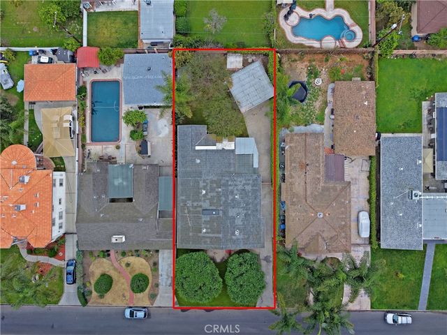 7333 Via Rio Nido, Downey, CA 90241