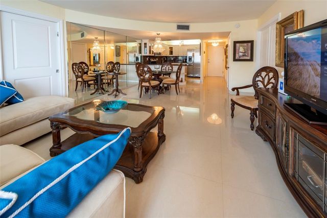 2301 S Ocean Drive 1608, Hollywood, FL 33019